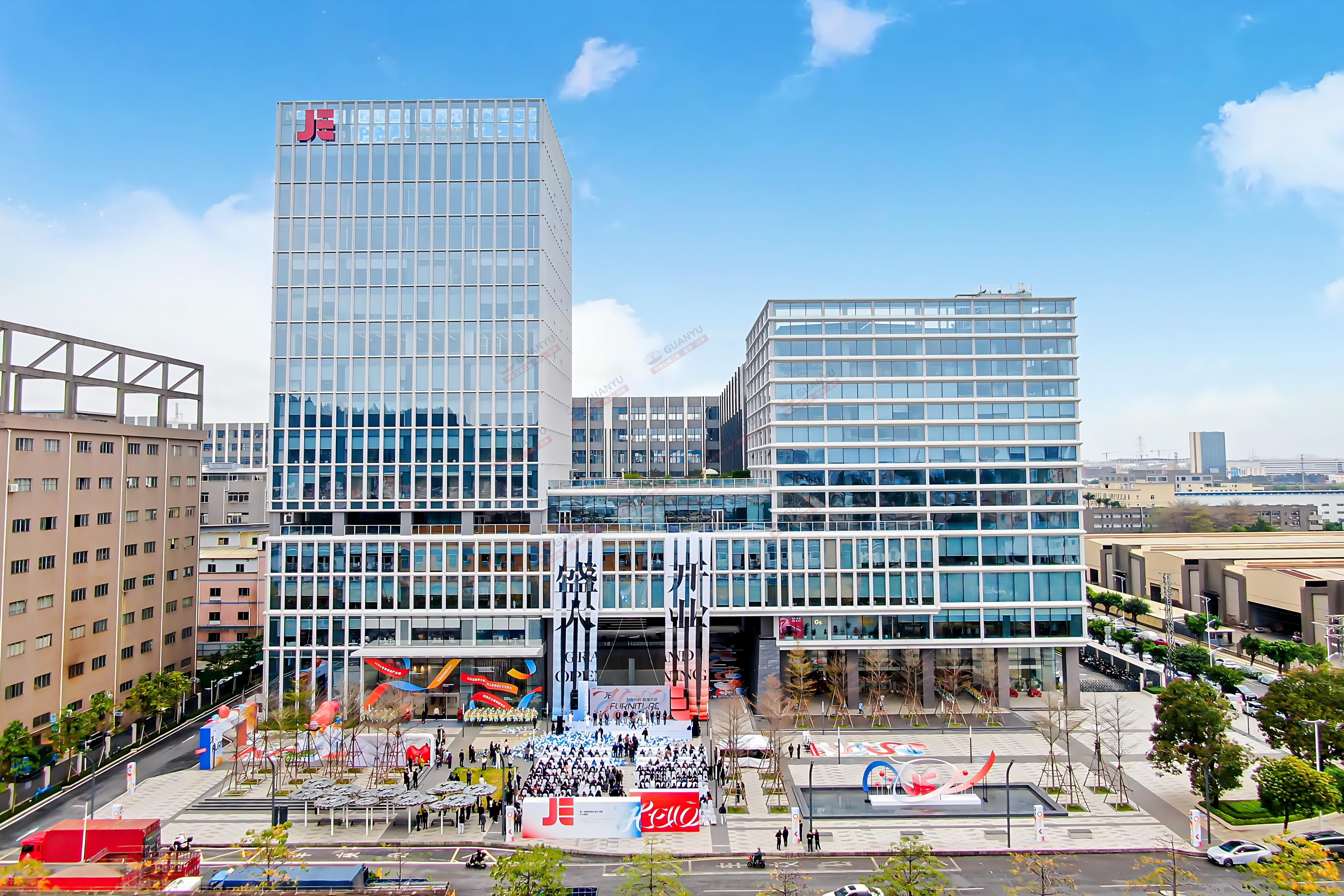 广东冠昱建设工程有限公司,佛山冠昱空调设备,专业生产佛山格力中央空调,中央空调安装维修保养热水工程,佛山洁净空调